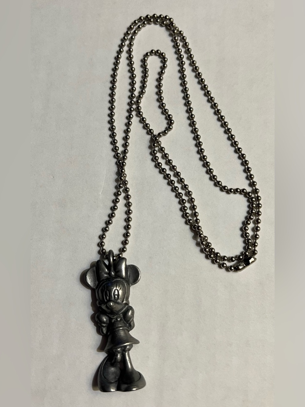 Disney Minnie Mouse Charm Pendant Necklace Silver 3D Sculpted Ball Chain